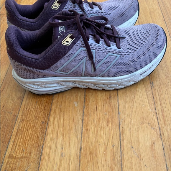 New Balance Women's Purple Athletic Shoes - Picture 3 of 4